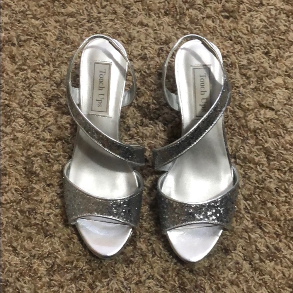 Touch ups heels